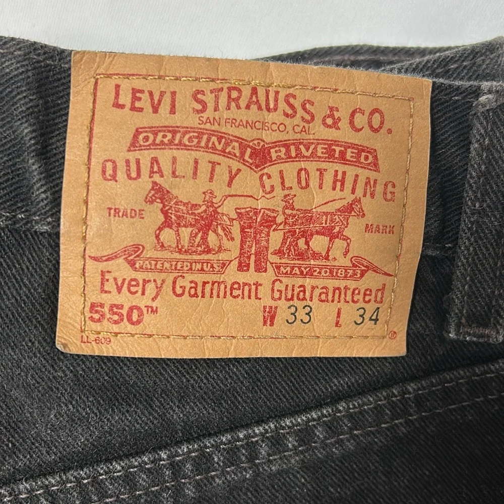 Vintage Levi’s 550 Relaxed Fit W33 L34 Black Jeans Red Tag Denim Pants